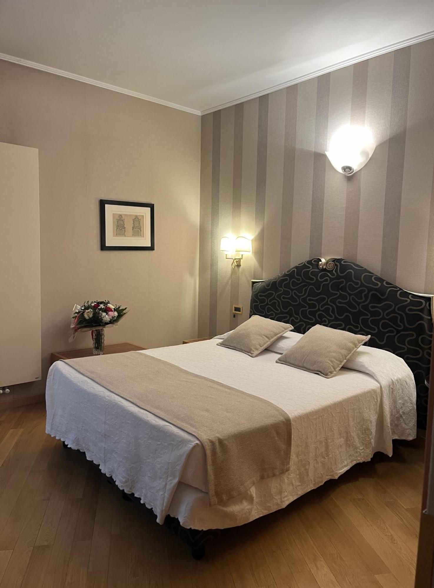 ורונה Hotel Europa מראה חיצוני תמונה