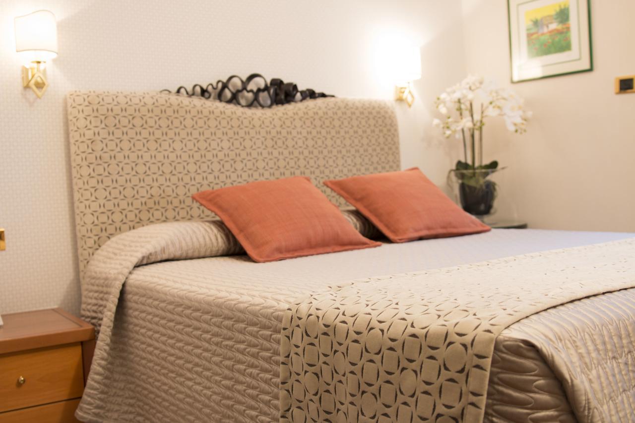 ורונה Hotel Europa מראה חיצוני תמונה