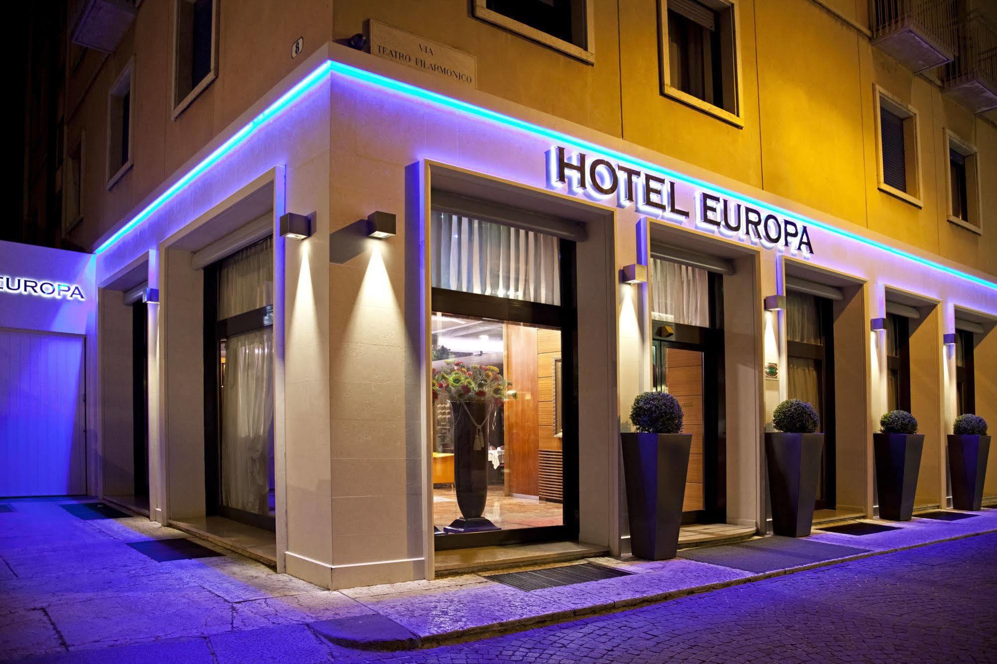 ורונה Hotel Europa מראה חיצוני תמונה