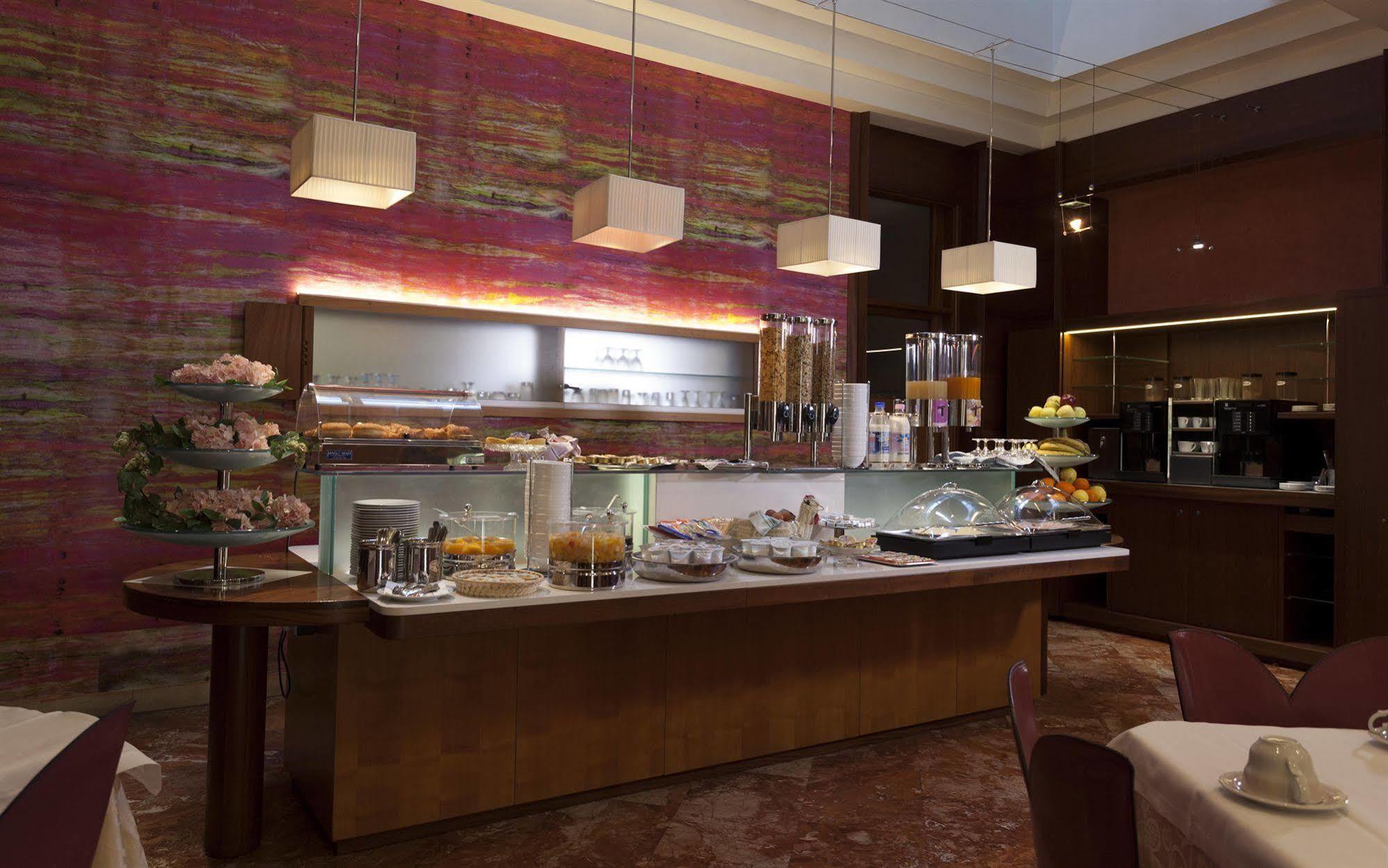 ורונה Hotel Europa מראה חיצוני תמונה